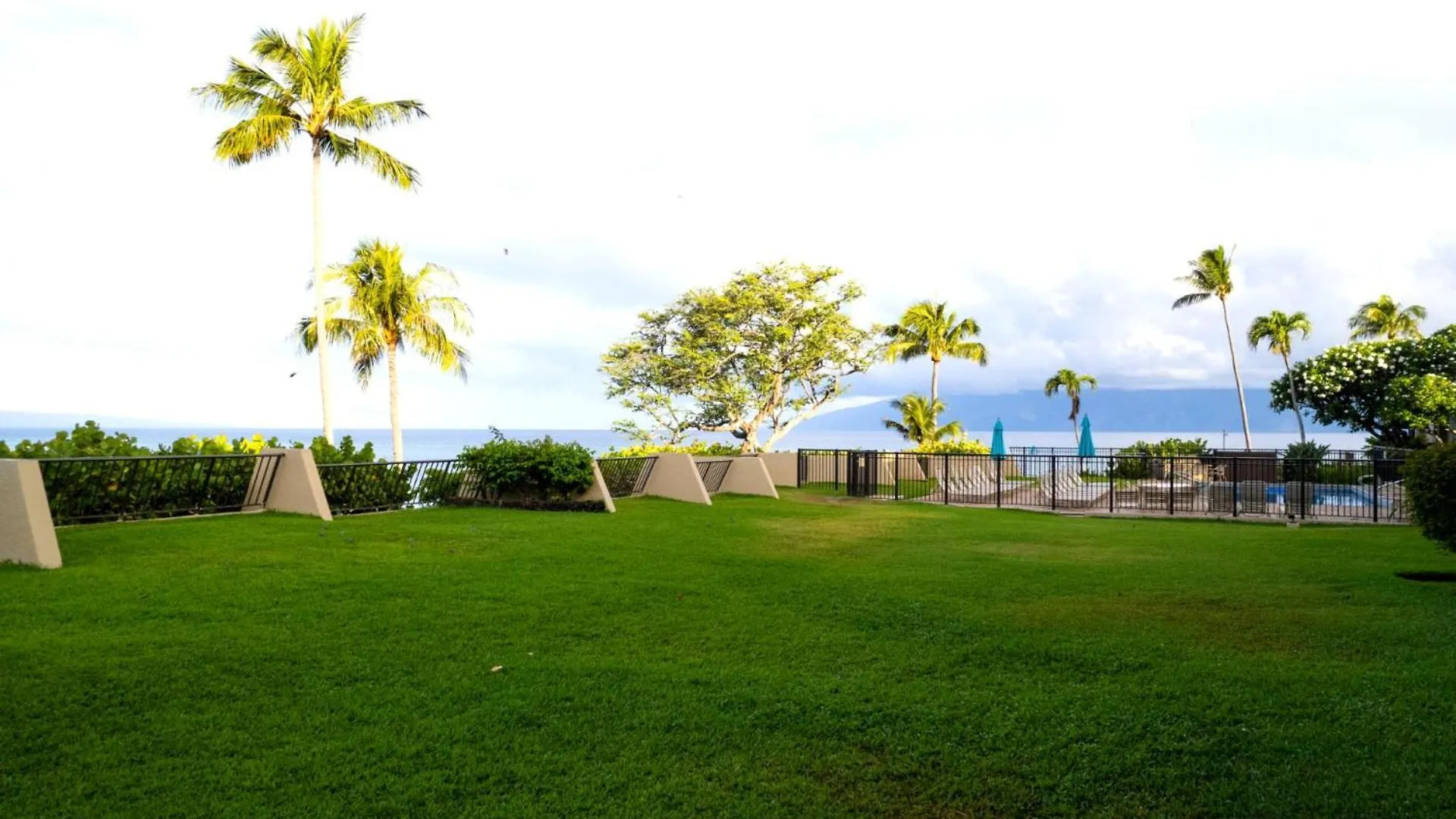 Daire Kbm Resorts Free Car Napili Point Oceanfront 1-Bedroom Condo With Luxury Amenities Nap-B26
