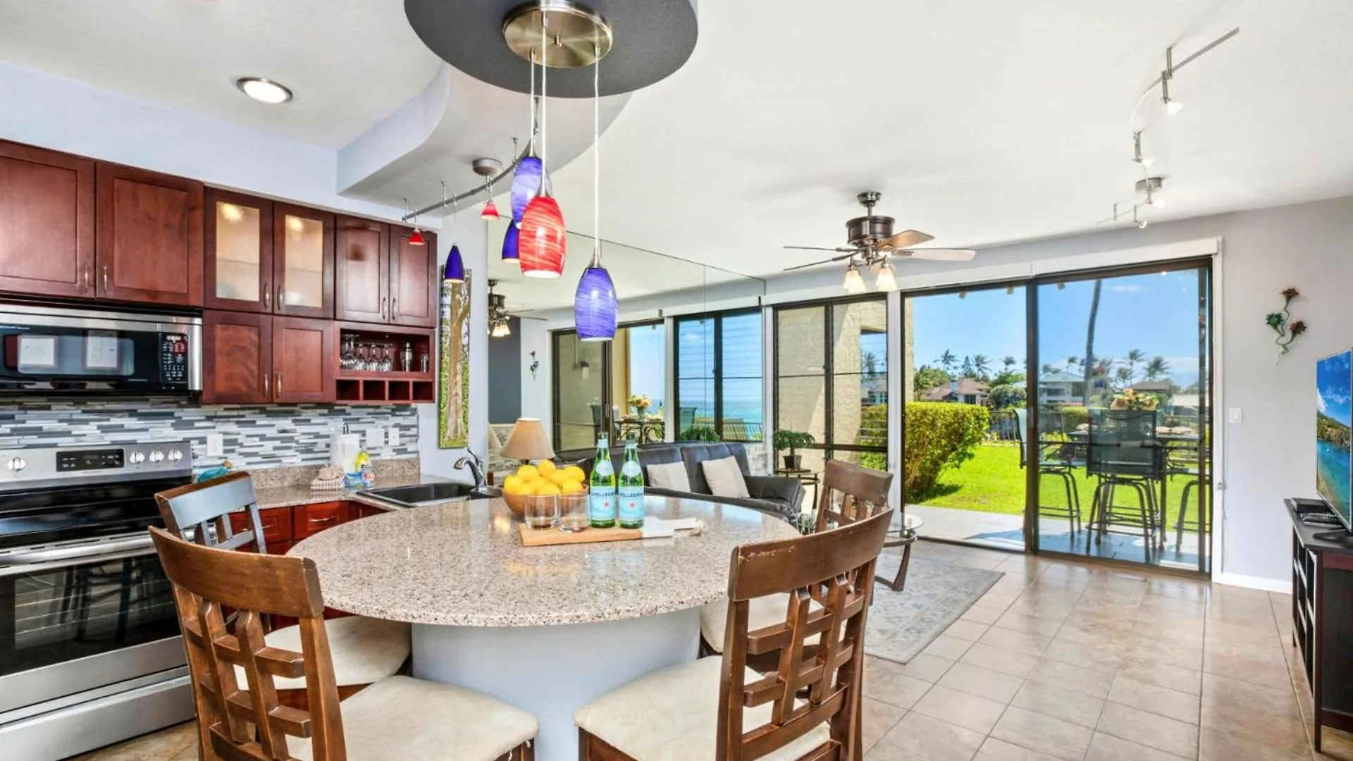 Kbm Resorts Free Car Napili Point Oceanfront 1-Bedroom Condo With Luxury Amenities Nap-B26 0*, Kapalua ABD